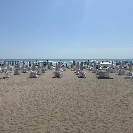 Seaview Lazur Apartment 부르가스 외부 사진